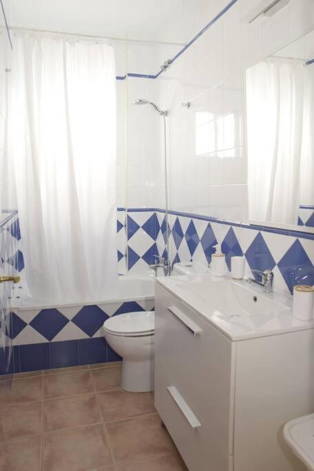 Apartamento Elena - Solo Familias Y Parejas Кониль-де-ла-Фронтера Экстерьер фото